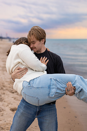 119 25-04-22beachKAY13680