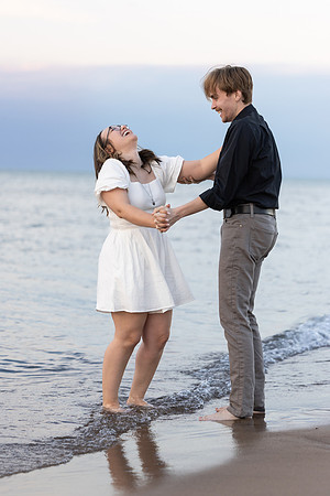 10 25-04-22beach512A0144
