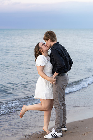 08 25-04-22beach512A0136
